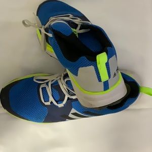 Adidas tennis shoe size 12